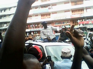 File Photo:Besigye nga mubawagizi be